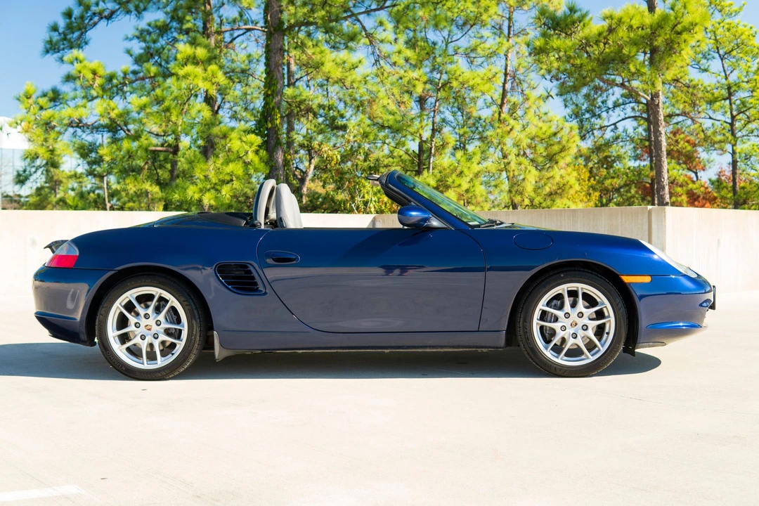 2004 Porsche 986 Boxster - Image 10 of 31