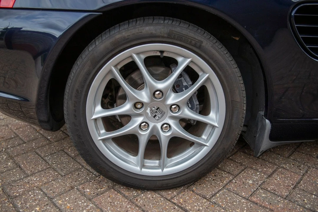 2004 Porsche 986 Boxster - Image 16 of 30