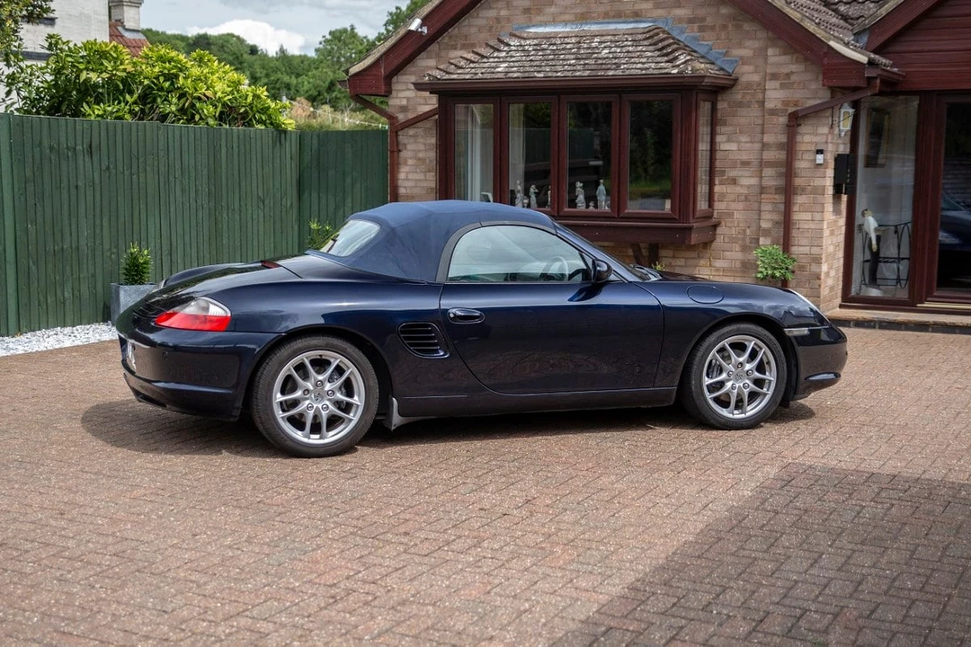 2004 Porsche 986 Boxster - Image 11 of 30