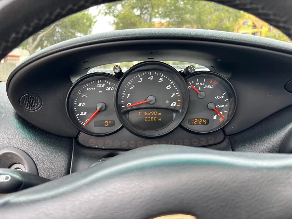 2004 Porsche 986 Boxster - Image 10 of 18