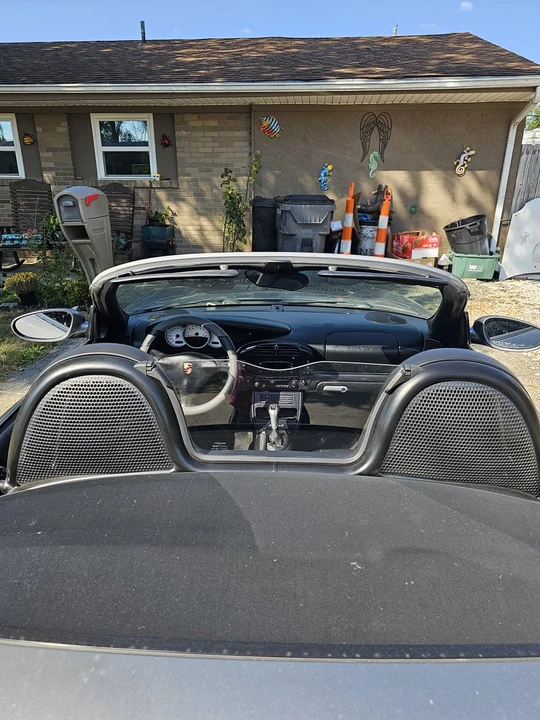 2004 Porsche 986 Boxster - Image 9 of 12