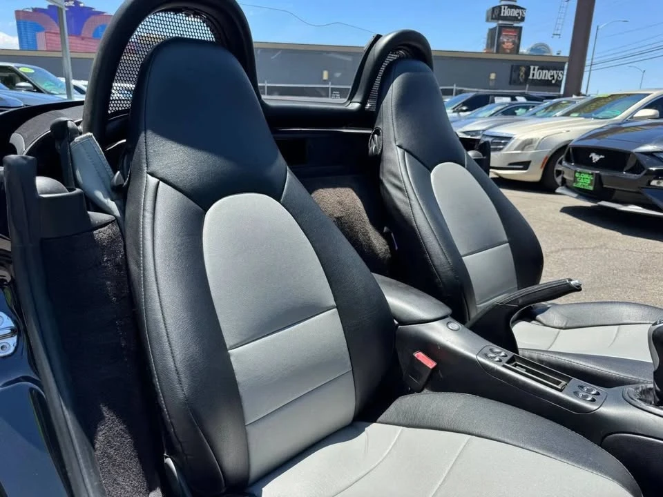 2004 Porsche 986 Boxster - Image 3 of 11