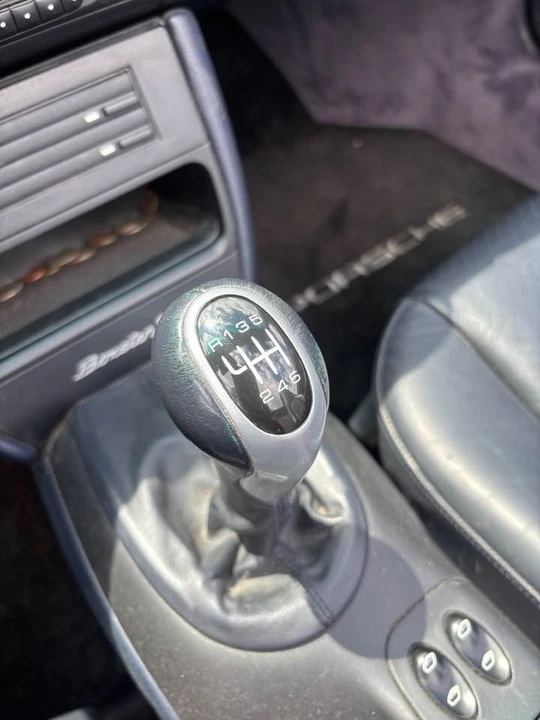 2004 Porsche 986 Boxster S - Image 11 of 20