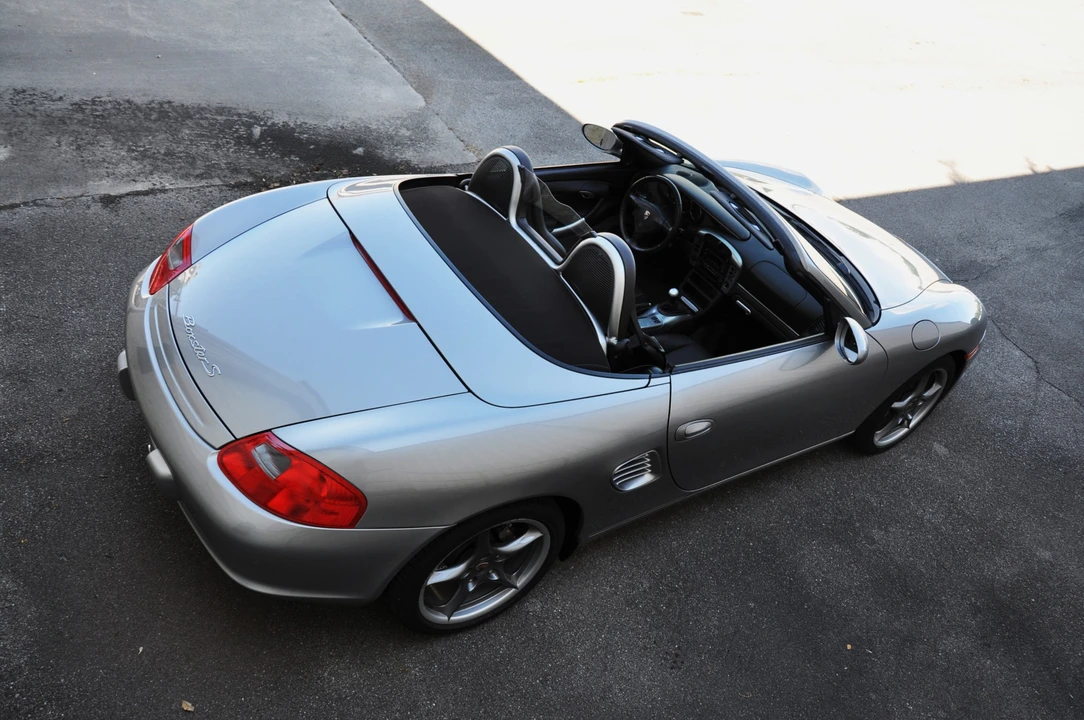 2004 Porsche 986 Boxster S - Image 17 of 31