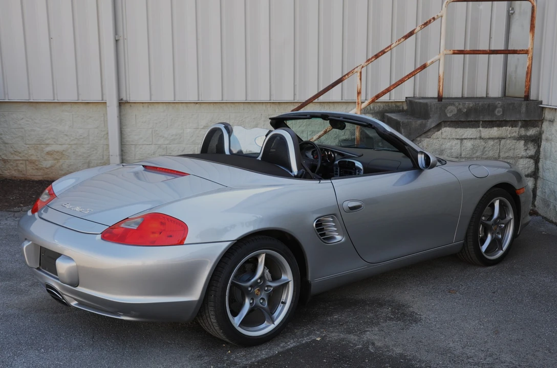 2004 Porsche 986 Boxster S - Image 18 of 31