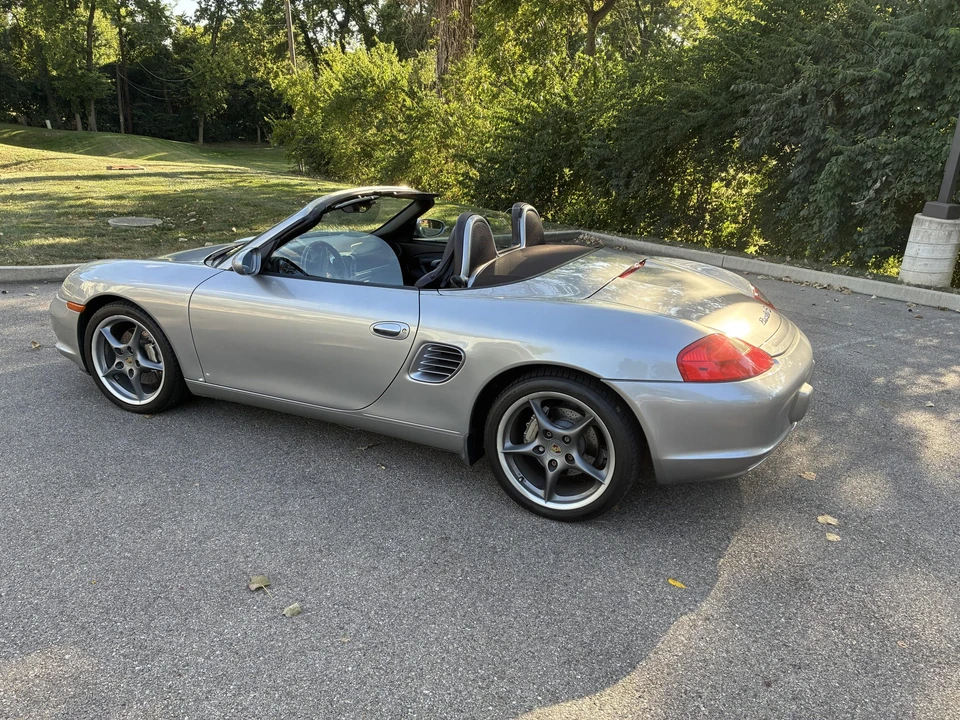 2004 Porsche 986 Boxster S - Image 12 of 31