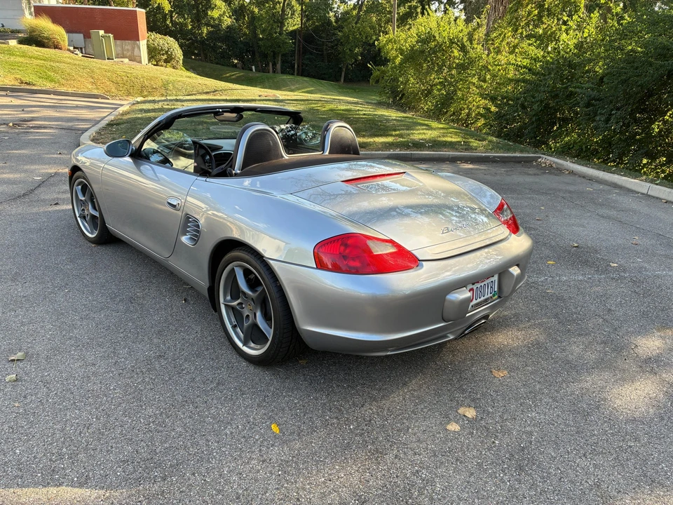 2004 Porsche 986 Boxster S - Image 11 of 31