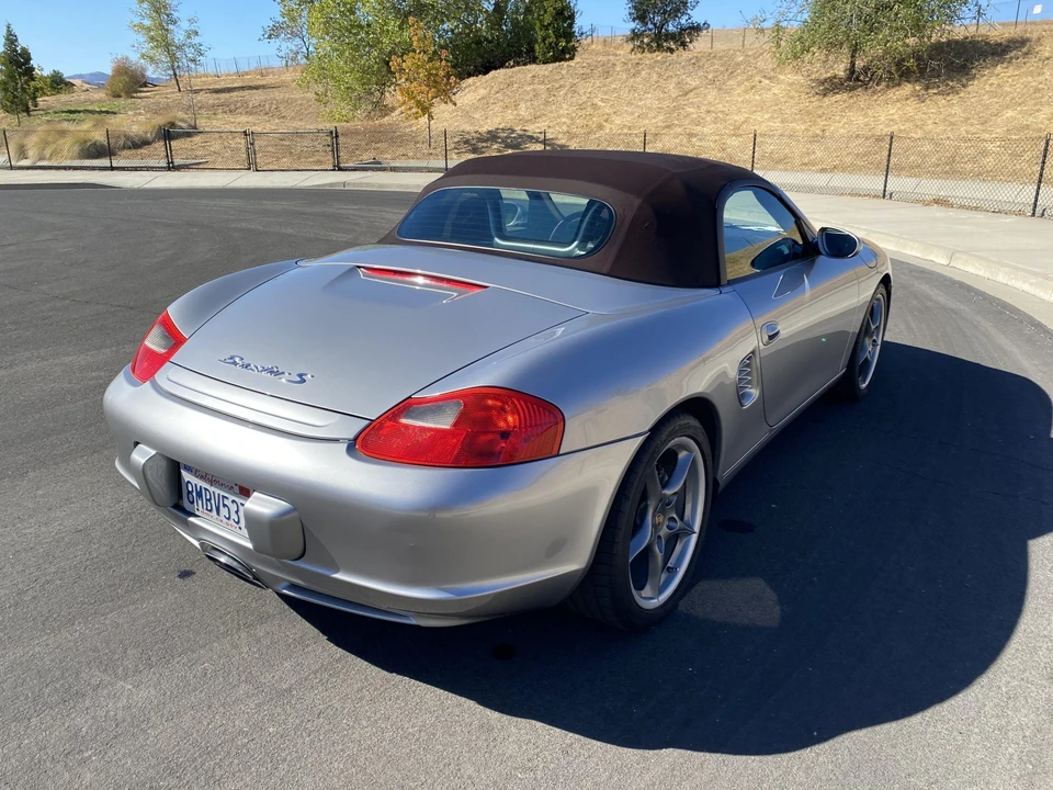 2004 Porsche 986 Boxster S - Image 24 of 31