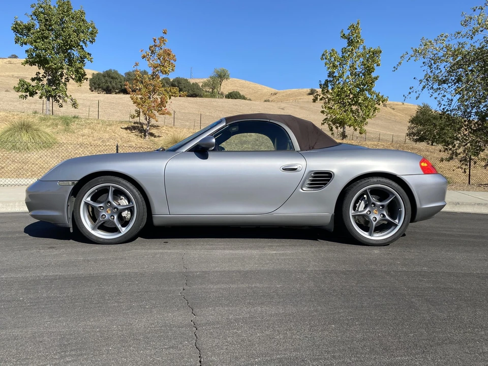 2004 Porsche 986 Boxster S - Image 15 of 31