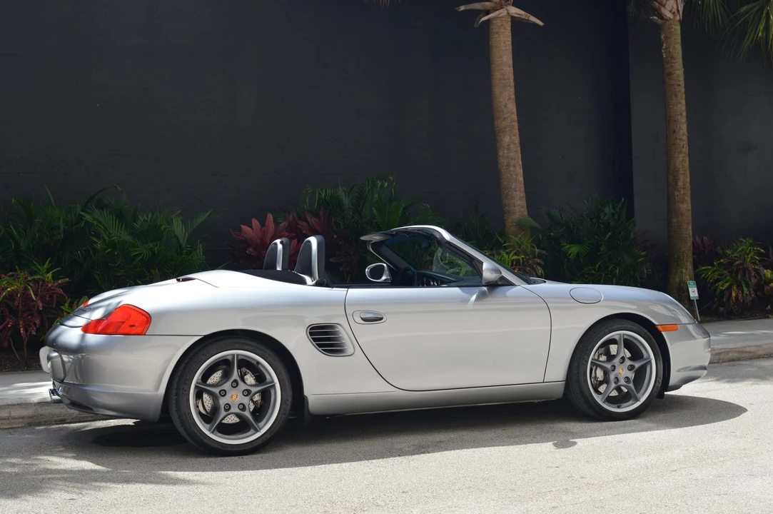 2004 Porsche 986 Boxster S - Image 12 of 31
