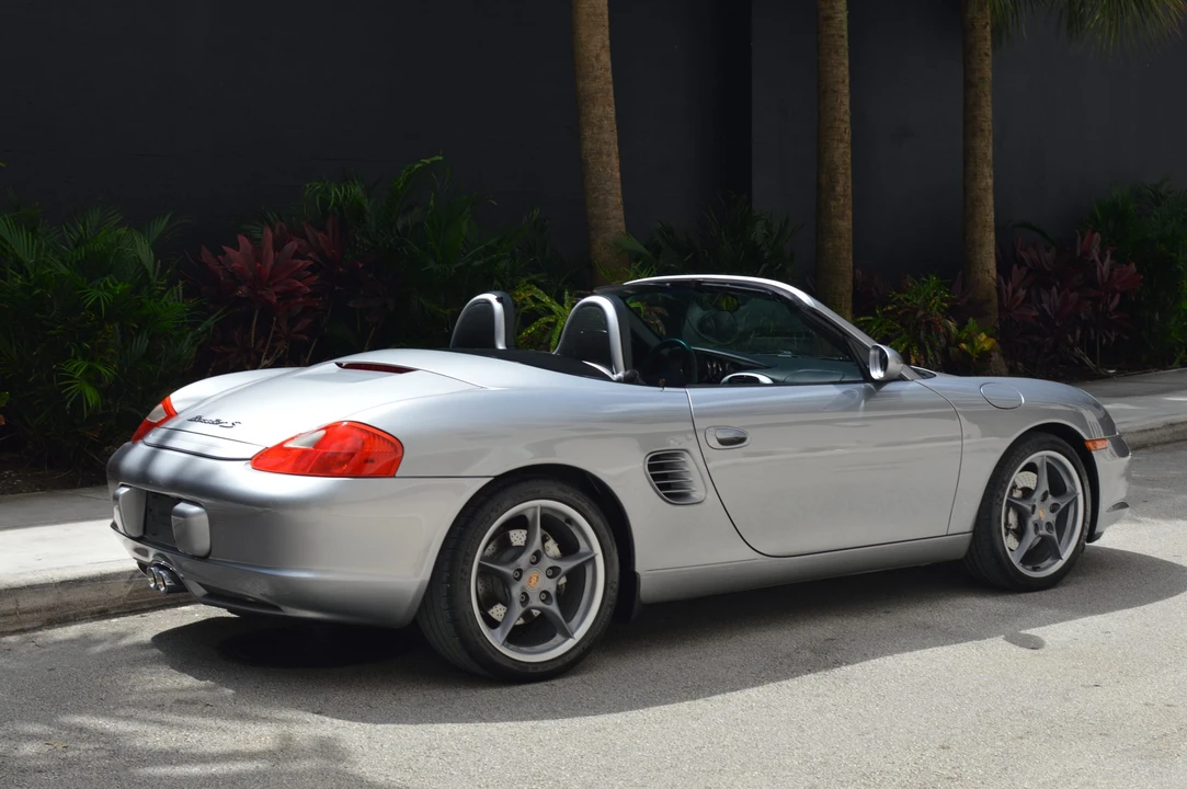 2004 Porsche 986 Boxster S - Image 8 of 31