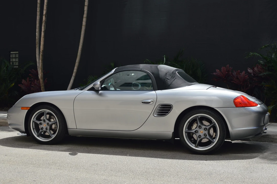 2004 Porsche 986 Boxster S - Image 18 of 31