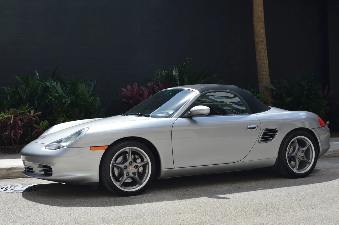 2004 Porsche 986 Boxster S - Image 17 of 31