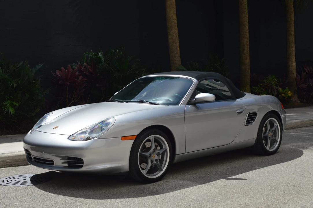 2004 Porsche 986 Boxster S - Image 16 of 31