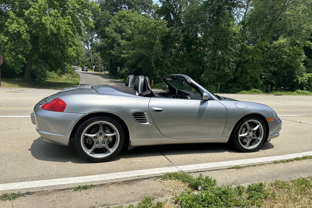 2004 Porsche 986 Boxster S - Image 28 of 31