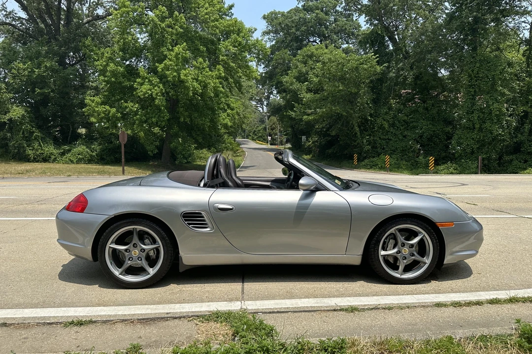 2004 Porsche 986 Boxster S - Image 25 of 31