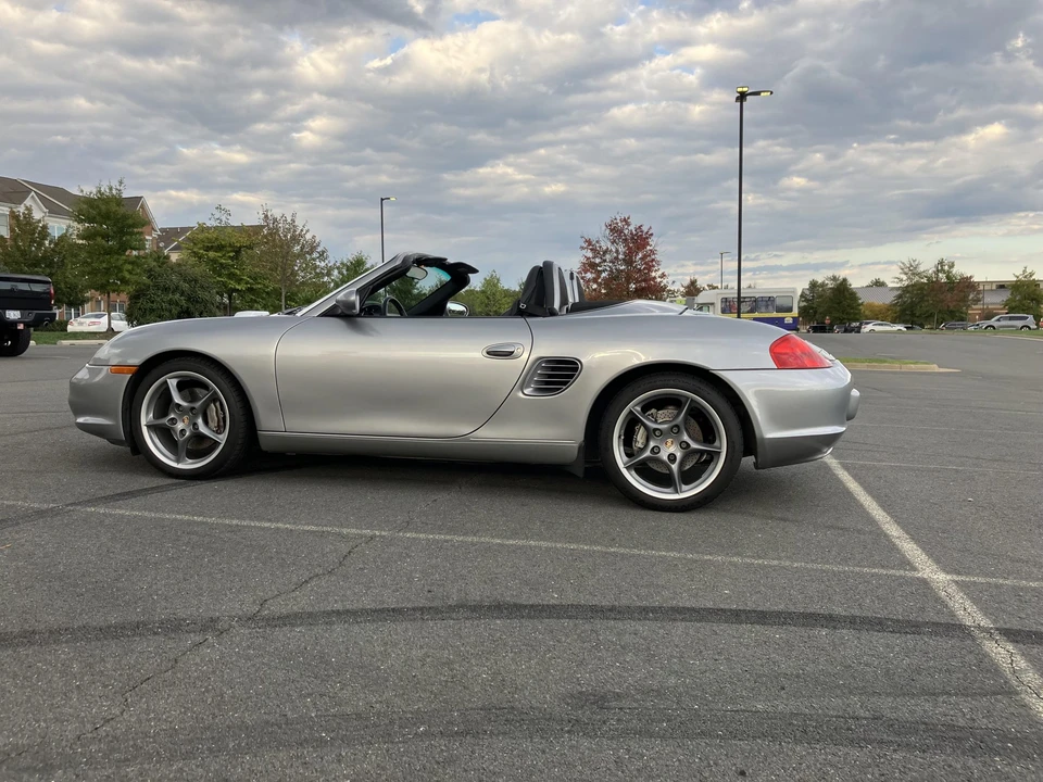 2004 Porsche 986 Boxster S - Image 17 of 31