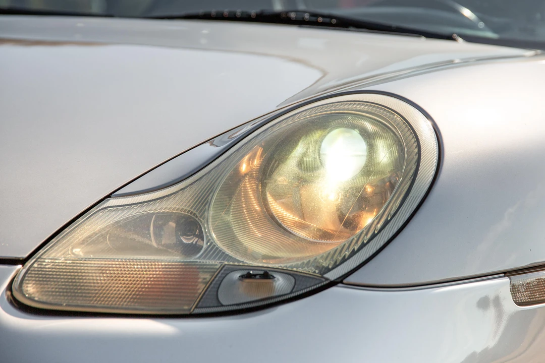 2004 Porsche 986 Boxster S - Image 15 of 31