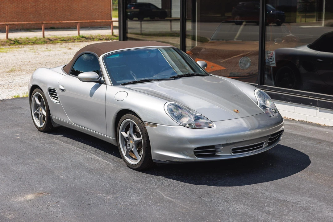 2004 Porsche 986 Boxster S - Image 25 of 31