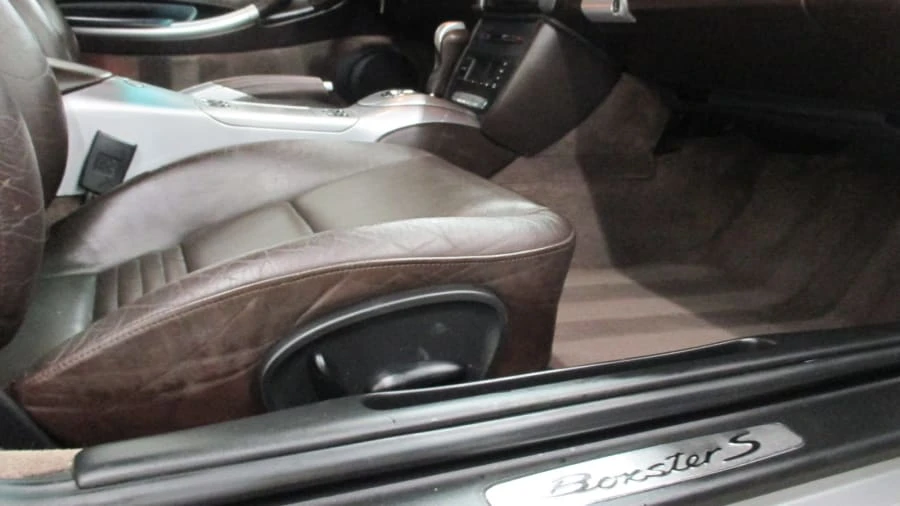 2004 Porsche 986 Boxster S - Image 9 of 16