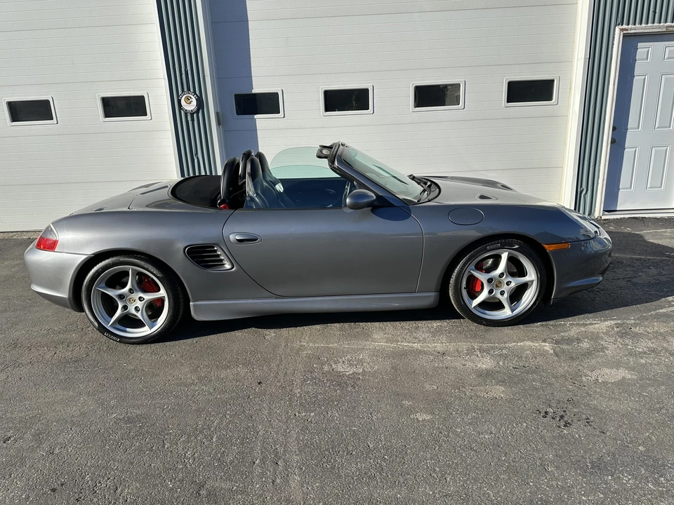 2004 Porsche 986 Boxster S - Image 17 of 31