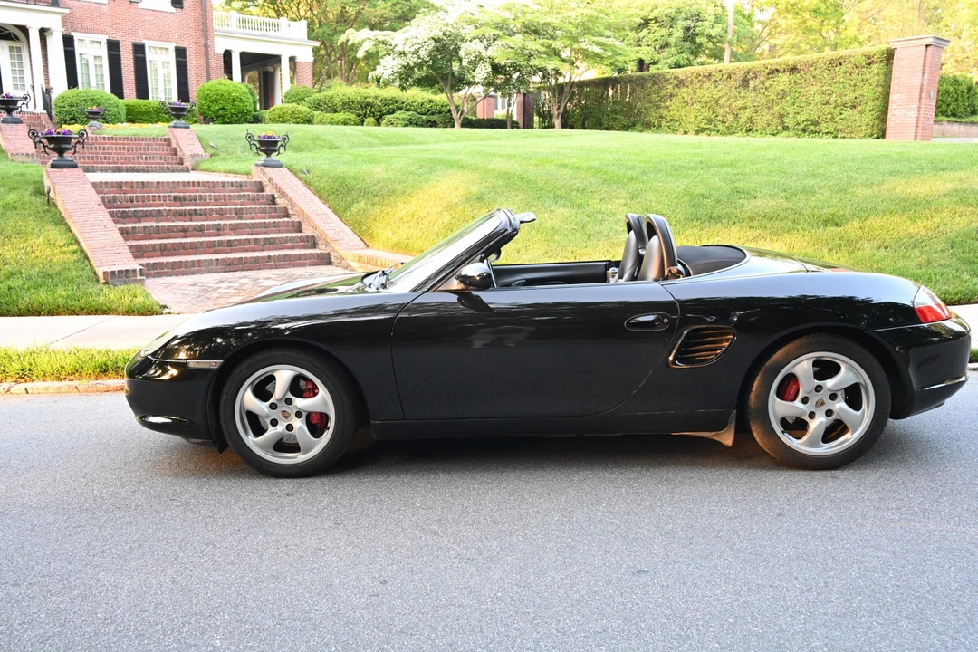 2004 Porsche 986 Boxster S - Image 14 of 31