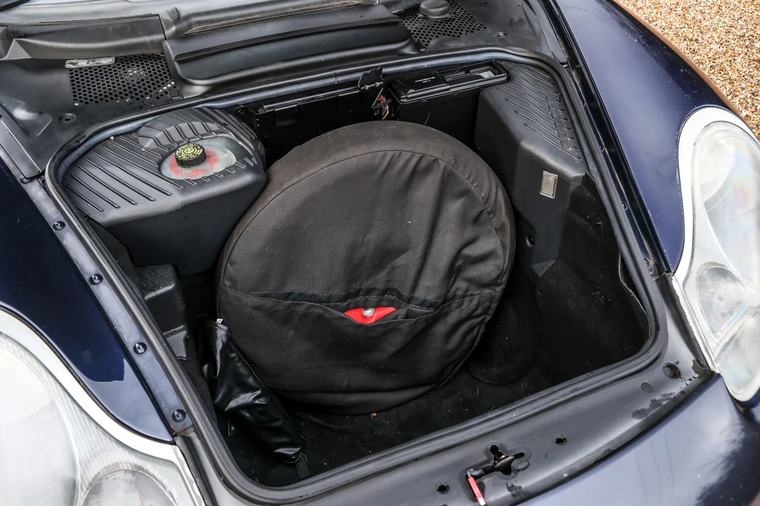2004 Porsche 986 Boxster S - Image 28 of 30