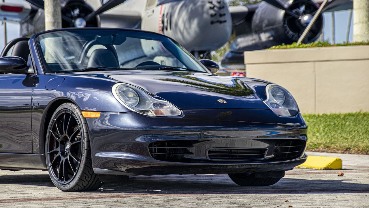 2004 Porsche 986 Boxster S - Image 25 of 30