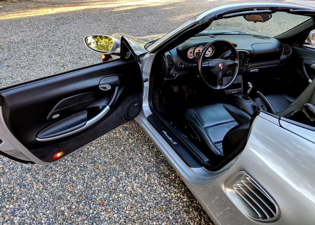 2004 Porsche 986 Boxster S - Image 11 of 26