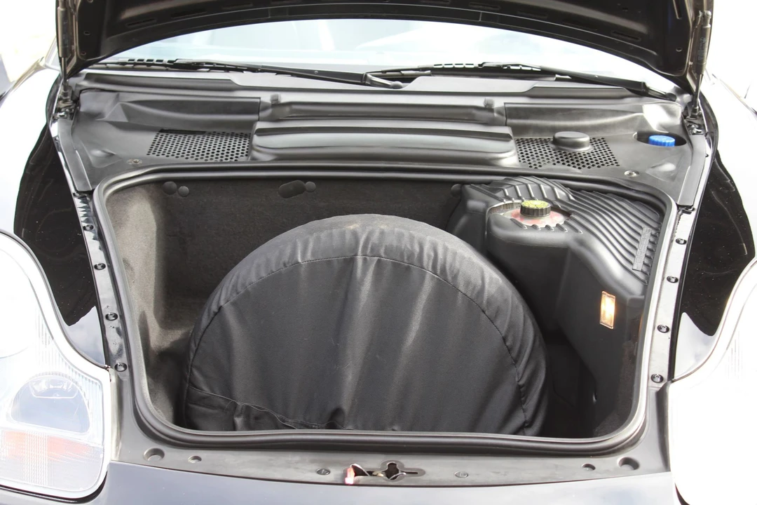 2004 Porsche 986 Boxster S - Image 12 of 17