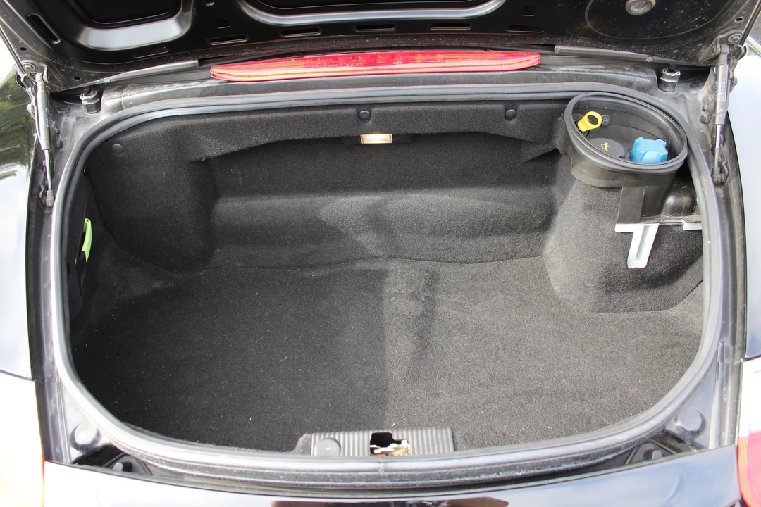 2004 Porsche 986 Boxster S - Image 13 of 17