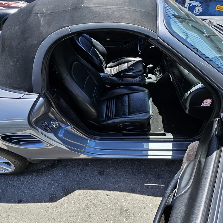 2004 Porsche 986 Boxster - Image 9 of 11