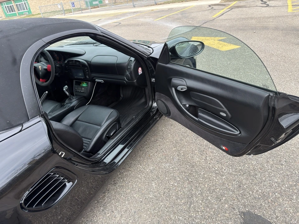 2004 Porsche 986 Boxster - Image 16 of 19