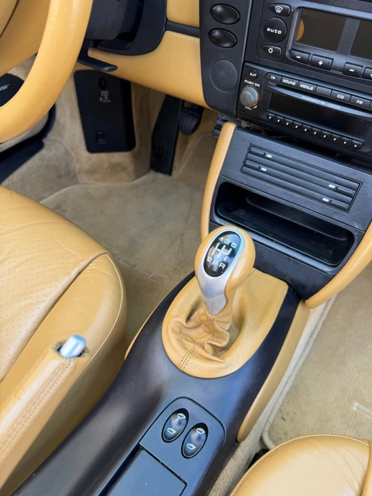2004 Porsche 986 Boxster - Image 28 of 31