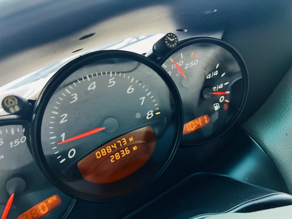 2004 Porsche 986 Boxster - Image 16 of 21