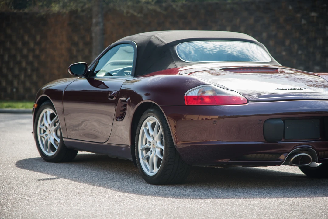 2004 Porsche 986 Boxster - Image 24 of 31