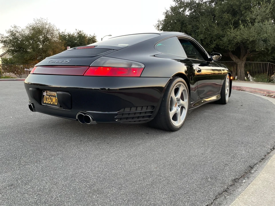 2004 Porsche 996 Carrera 4S - Image 19 of 31