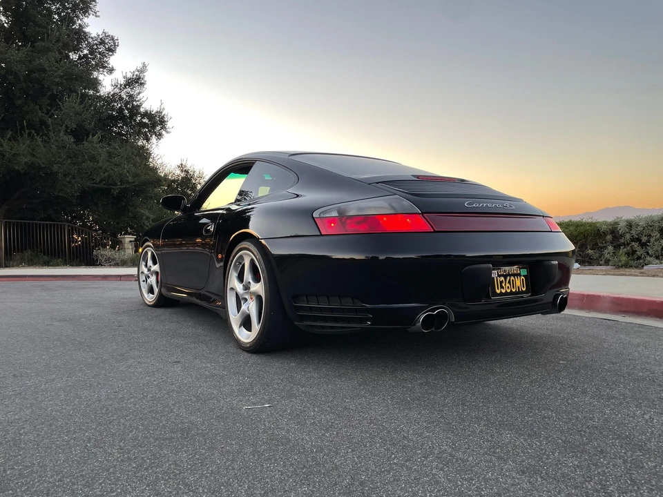 2004 Porsche 996 Carrera 4S - Image 20 of 31
