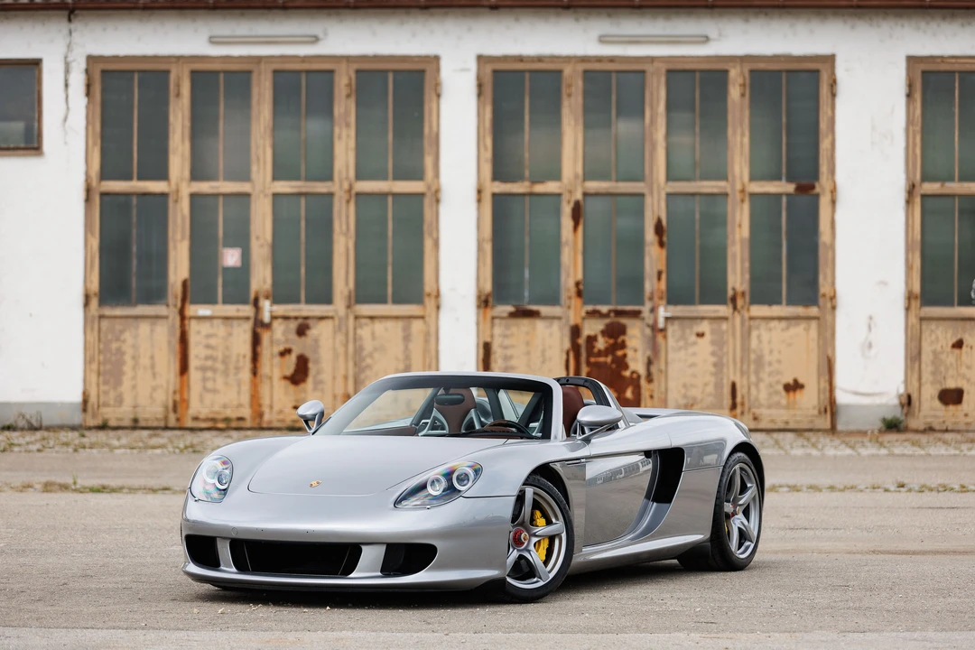 2004 Porsche Carrera GT - Image 15 of 31
