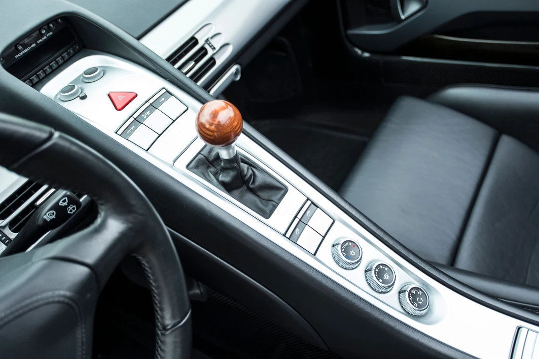 2004 Porsche Carrera GT - Image 18 of 25
