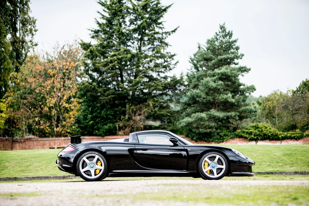 2004 Porsche Carrera GT - Image 7 of 25