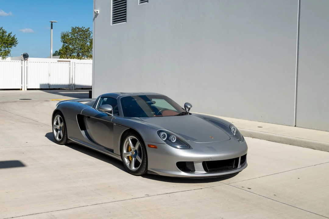 2004 Porsche Carrera GT - Image 2 of 31