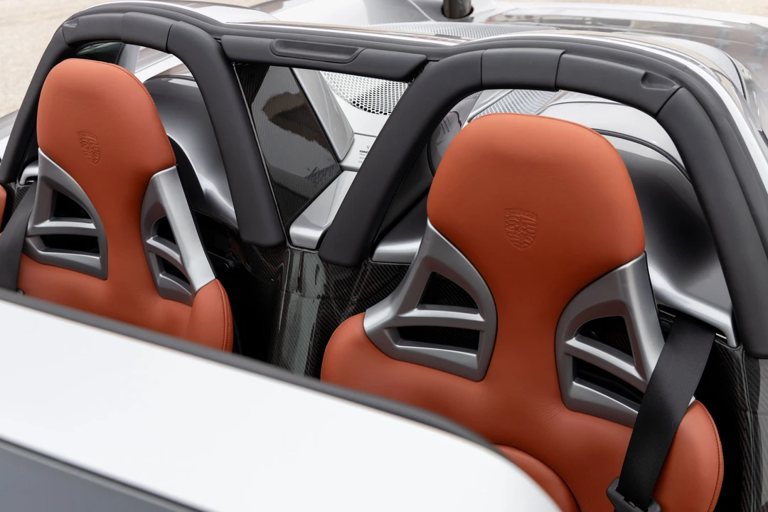 2004 Porsche Carrera GT - Image 30 of 31