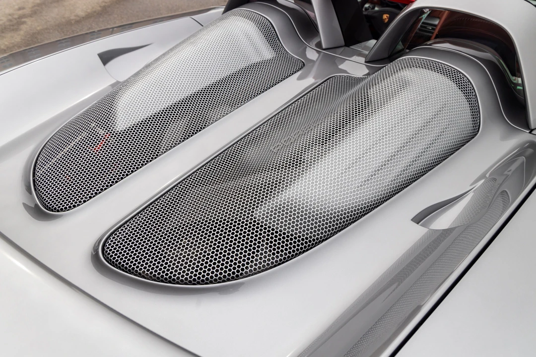 2004 Porsche Carrera GT - Image 8 of 31