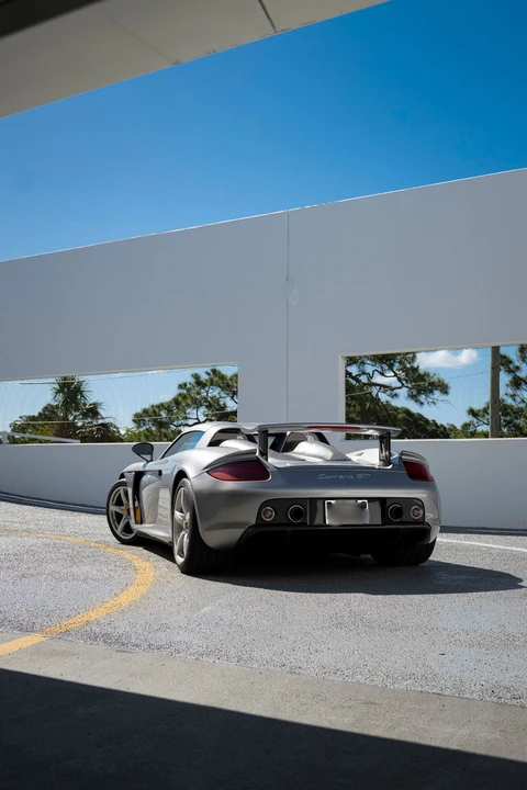 2004 Porsche Carrera GT - Image 20 of 31