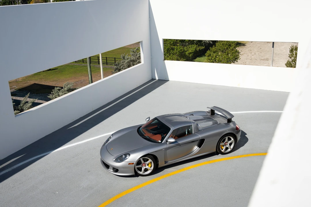 2004 Porsche Carrera GT - Image 26 of 31