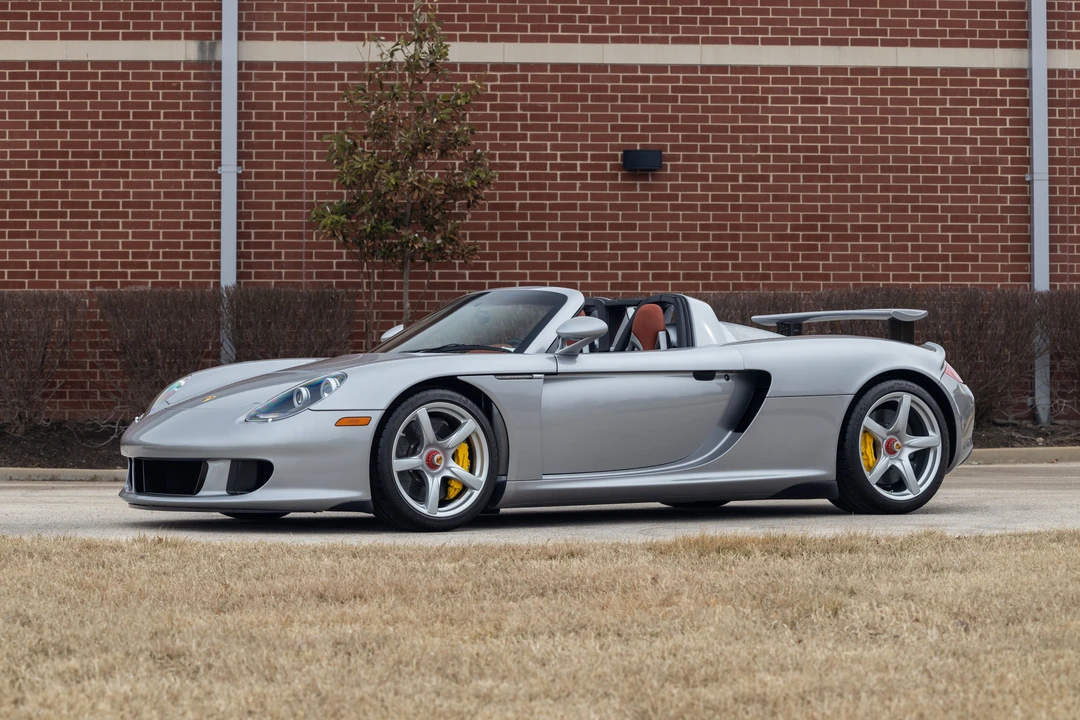 2004 Porsche Carrera GT - Image 17 of 31