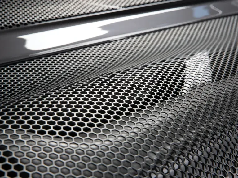 2004 Porsche Carrera GT - Image 23 of 31