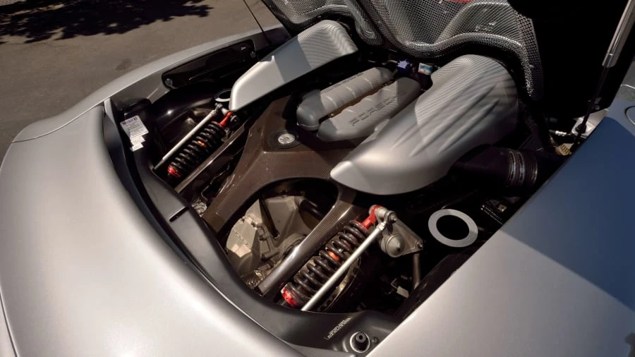 2004 Porsche Carrera GT - Image 7 of 31