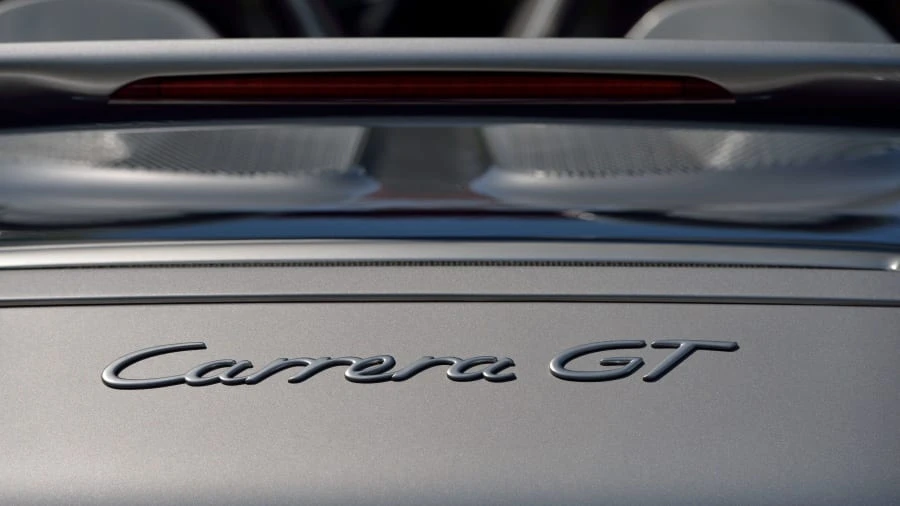 2004 Porsche Carrera GT - Image 11 of 31